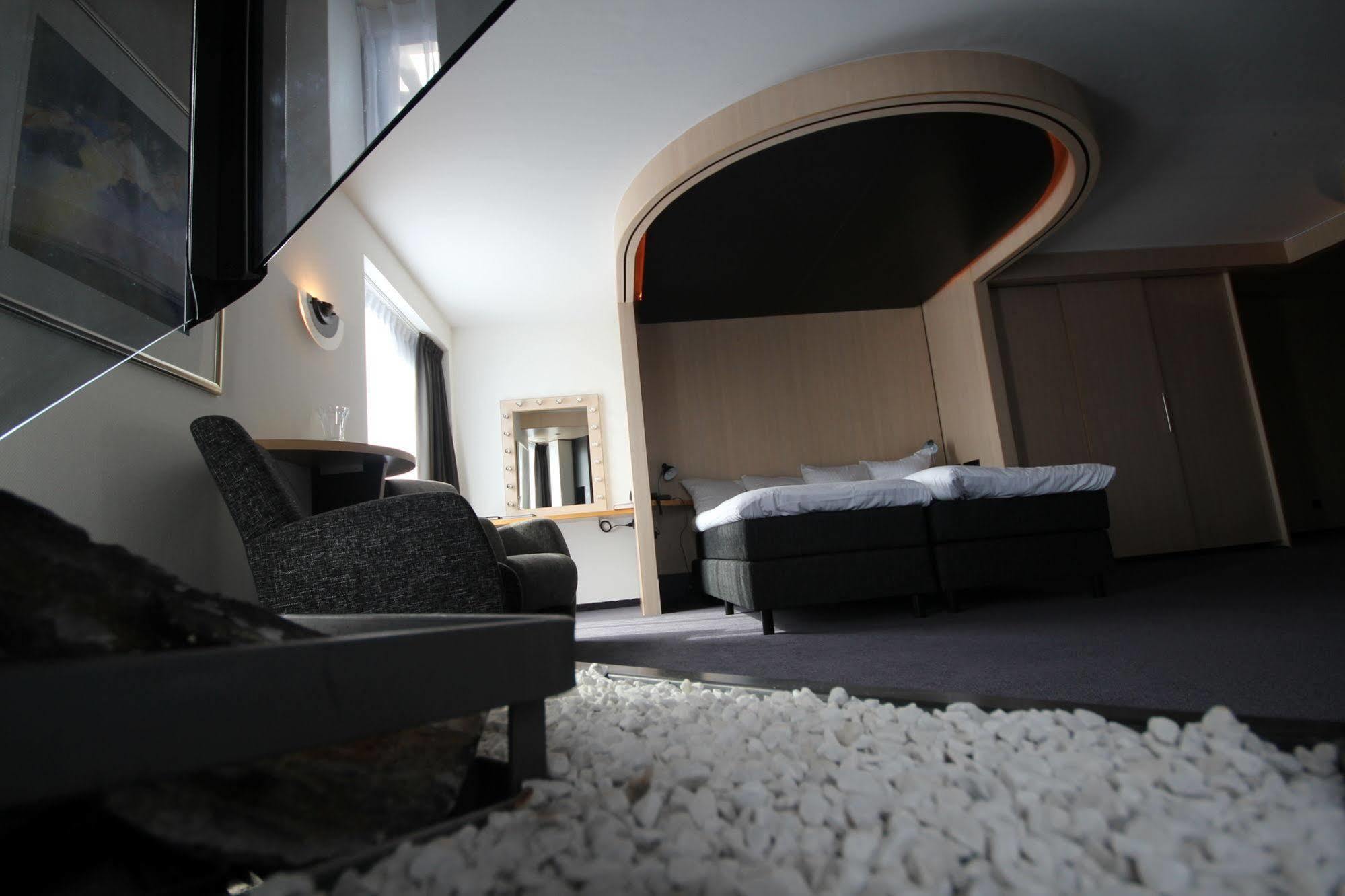 Hotel Iselmar Lemmer Exterior foto